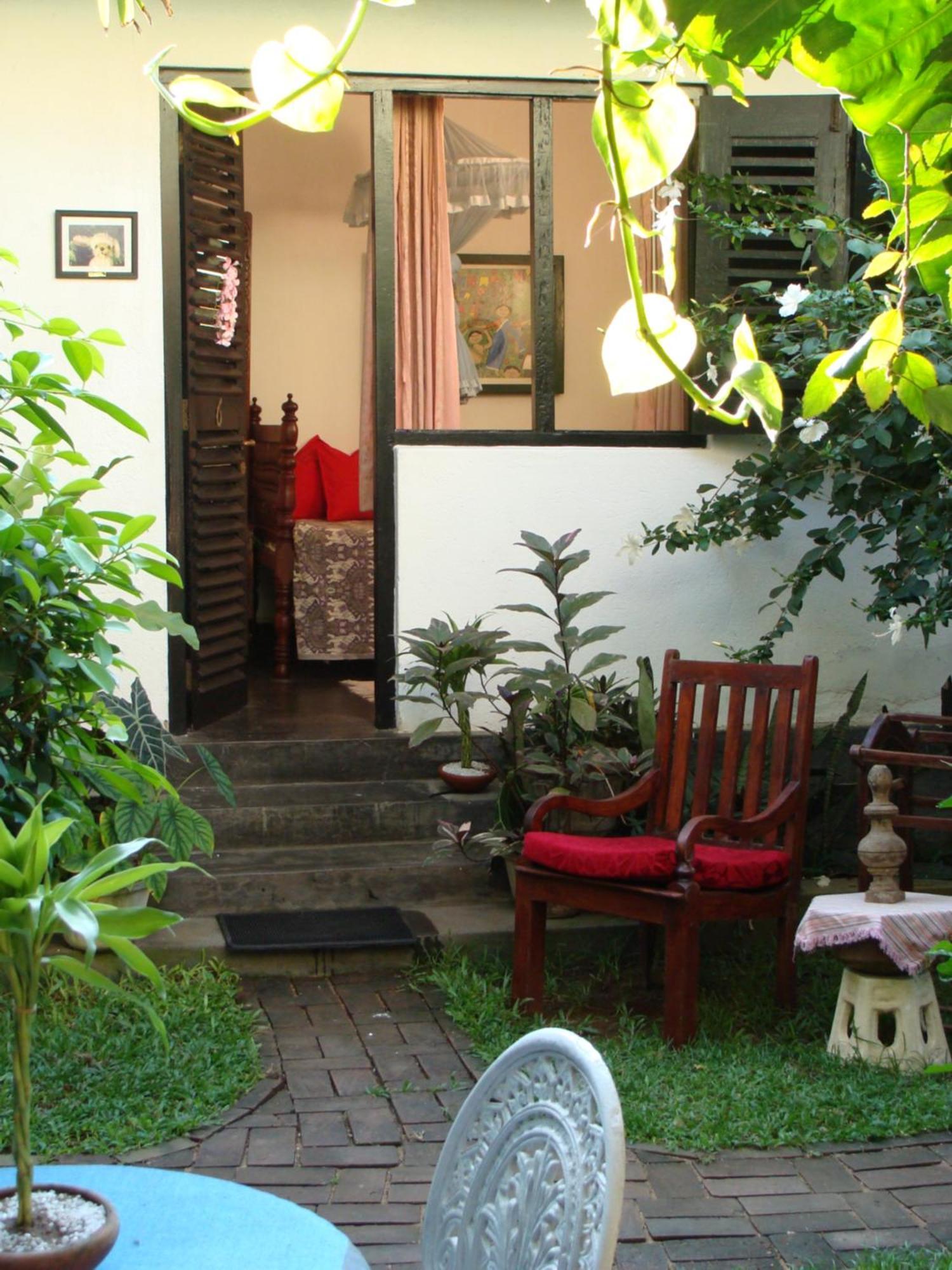 The Icebear Guesthouse Negombo Rom bilde